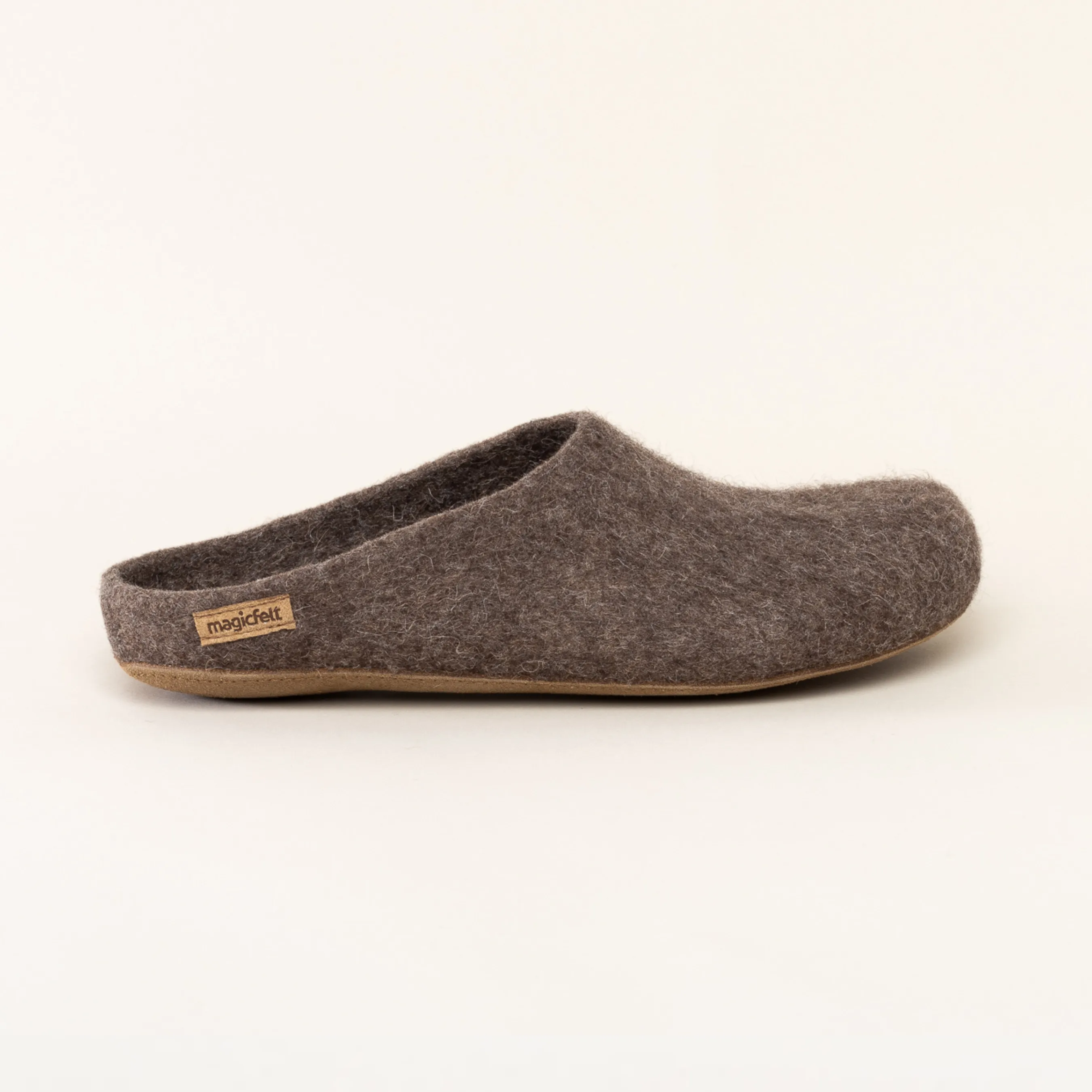 Mens slippers for online cold feet